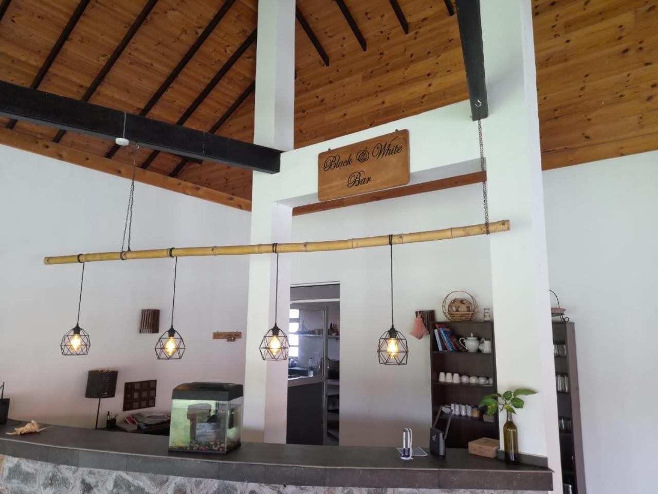 Blu Marine Nilaveli Hotel Trincomalee Exterior photo
